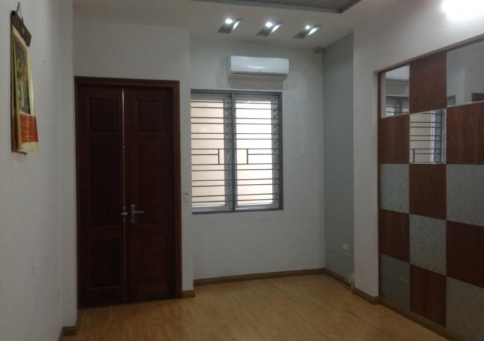 Cần bán nhà 5A ngõ 401 Nguyễn Khang - Cầu Giấy - Hà Nội