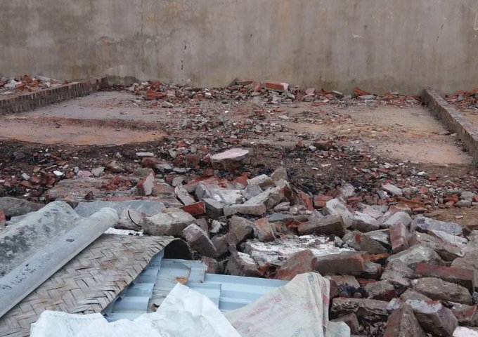 Cần bán đất thổ cư xuân đỉnh DT: 30m2, Mặt tiền 4m giá 1.45 tỷ oto cách 10m 