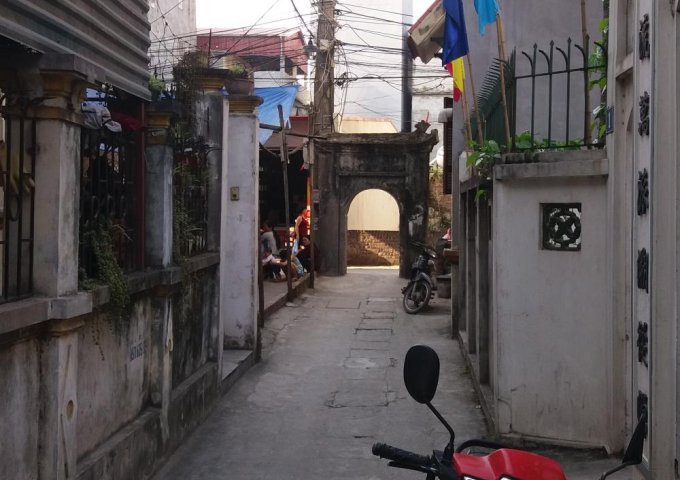 Cần bán đất thổ cư xuân đỉnh DT: 30m2, Mặt tiền 4m giá 1.45 tỷ oto cách 10m 