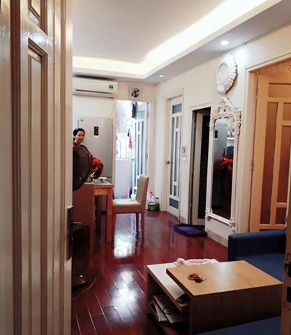 Bán căn hộ chung cư tại Hoàng Hoa Đội Thám , ĐỘi Cấn, Ba Đình,  Hà Nội diện tích 50m2  giá 800 Triệu. ở ngay