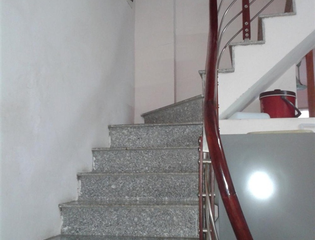 Bán nhà ngõ 145, Trần Hữu Tước, cách đường 50m, 40m2, 4 tầng, 3.49 tỷ