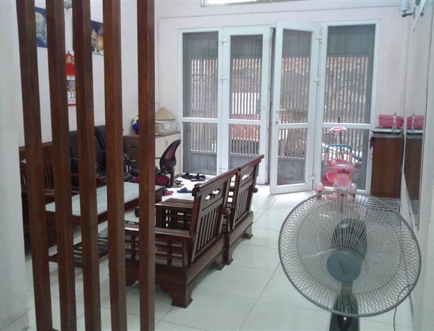 Bán nhà ngõ 145, Trần Hữu Tước, cách đường 50m, 40m2, 4 tầng, 3.49 tỷ