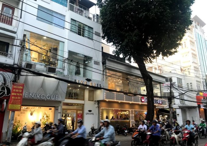 Cho thuê nhà mặt tiền 386 Võ Văn Tần, P5, Q3
