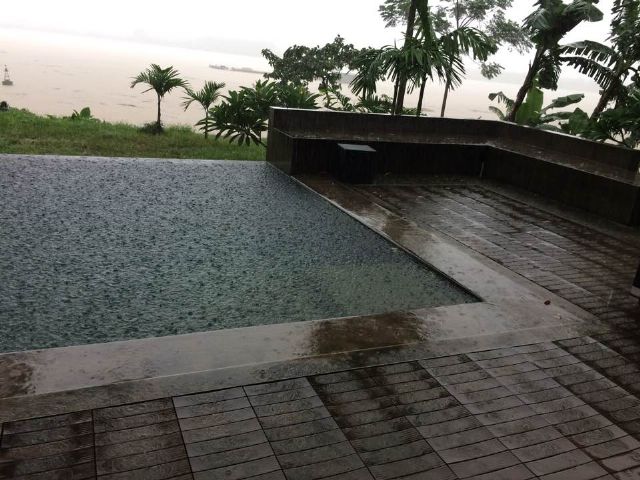 Bán 420m đất phố Bắc Cầu hai mặt tiền, 1 mặt view sông Hồng