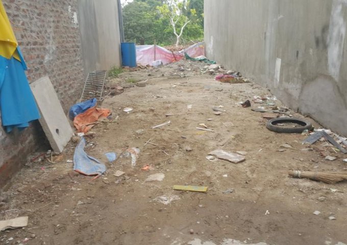Bán đất Hậu Ái, Vân Canh, DT: 46,5m2, 1.35 tỷ, ô tô vào nhà, có ngõ đi đằng sau