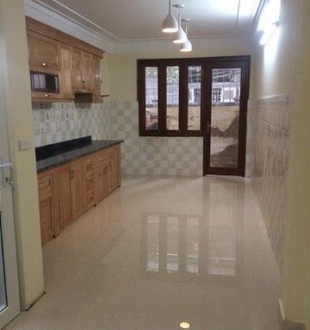 Bán Nhà ngõ 201 Cầu Giấy, nhà đẹp, 40m2, MT 4m, 5 tầng giá 3.4 tỷ