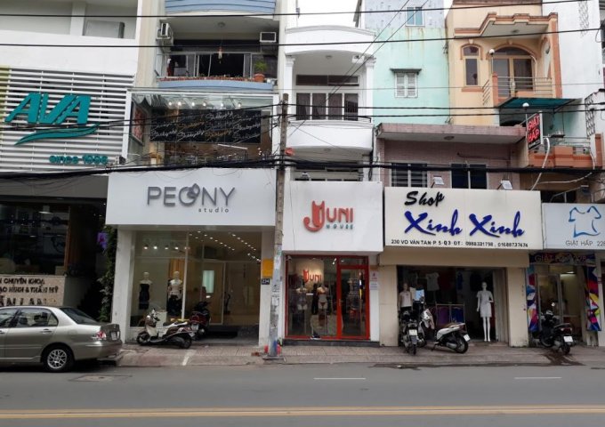 Cho thuê nhà mặt phố tại đường Võ Văn Tần, Phường 5, Quận 3, TP. HCM