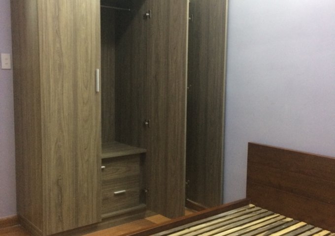 Bán căn 2 phòng ngủ, chung cư Saigonres Plaza