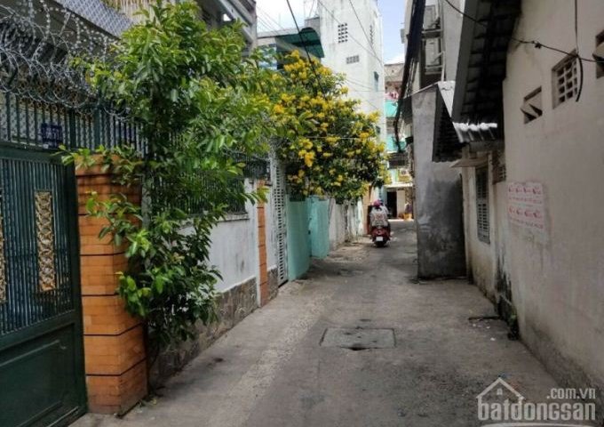 Bán nhà 74/16 Thạch Thị Thanh, P. Tân Định, Q1, HCM