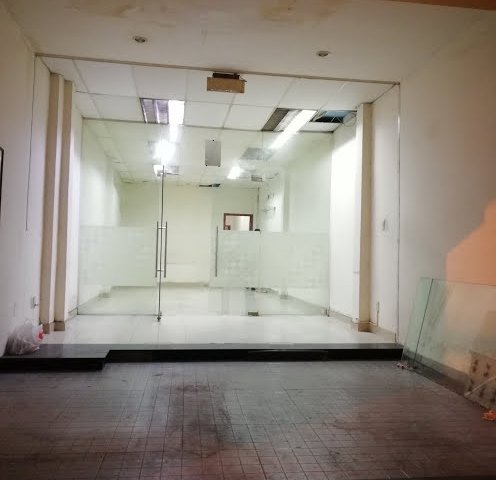 Cho thuê nhà MT số 136 Tô Hiến Thành, Quận 10. Ngay ngã 3 Tô Hiến Thành & Hồ Bá Kiện