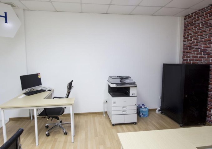 Văn phòng biến đổi linh hoạt theo số lượng nhân viên với vô vàn tiện ích. Lh Hexagon Office: 0919.986.800.