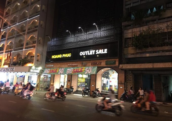 Cho thuê nhà mặt phố tại đường Trần Hưng Đạo, Quận 5, Hồ Chí Minh, giá 100 triệu/tháng