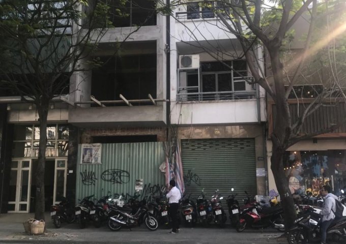 nhà mặt tiền kinh doanh 159 Calmette, P.Nguyễn Thái Bình, Q1, 2 lầu + ST