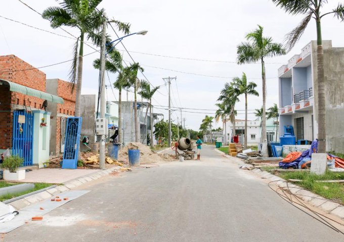 Bán đất Cát Tường Phú Thạnh lô G, 80m2, giá 650tr, gần trung tâm thương mại 