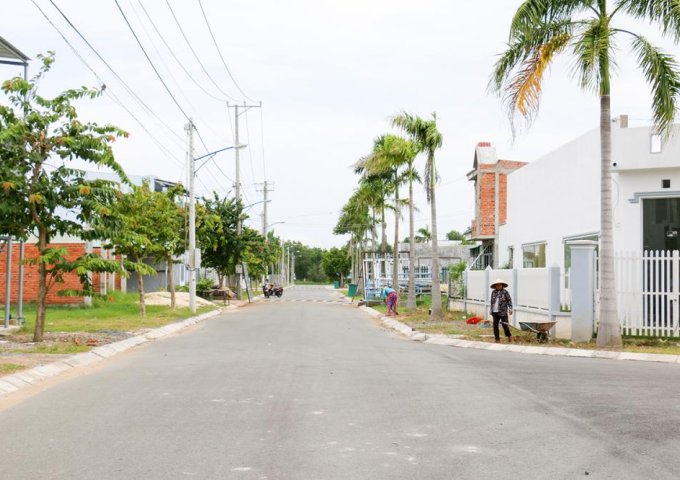 Bán đất Cát Tường Phú Thạnh lô G, 80m2, giá 650tr, gần trung tâm thương mại 