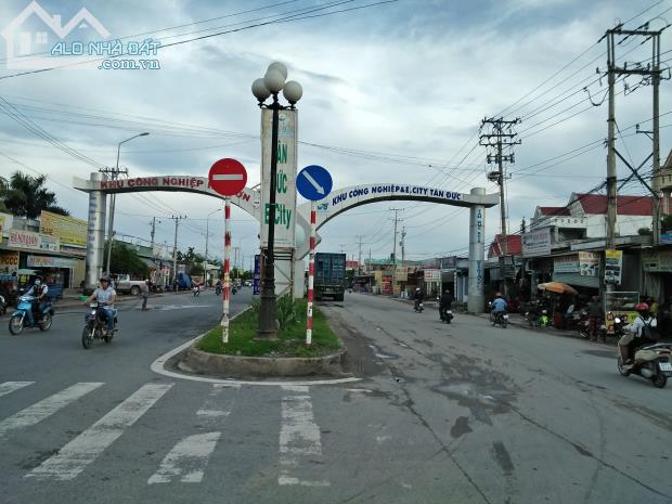 Bán đất nền KDC Tân Đô chính chủ TT Đức Hòa, sổ riêng từng nền, giá chỉ từ 650tr/nền 