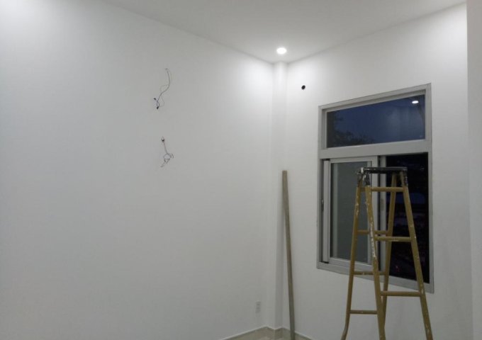 Cho thuê nguyên căn 1 trệt 1 lầu hẻm 423 đường Đào Sư Tích, xã Phước Lộc, huyện Nhà Bè. giá 6 triệu/ tháng