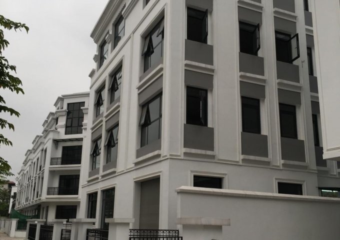 Cần chuyển nhượng gấp lô biệt thự liền kề, dự án Vinhomes Gardenia - Giá bán 21.5 tỷ