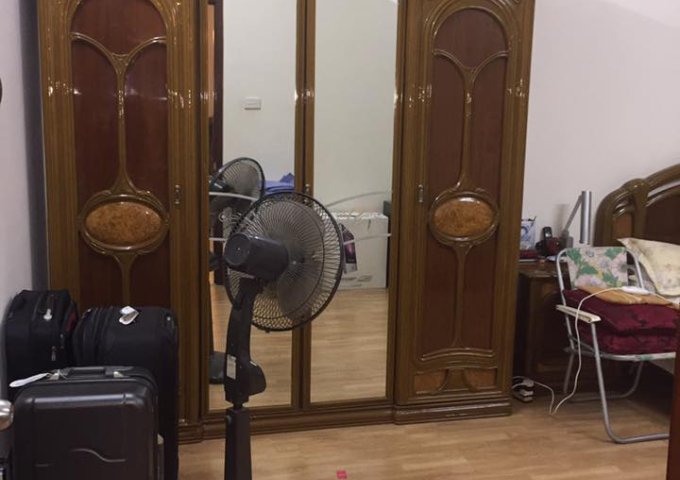 Cho thuê chung cư 25T2 tòa N05 Hoàng Đạo Thúy, Trung Hòa, Cầu Giấy, 162m2, 3 PN, cơ bản, 15 tr/th