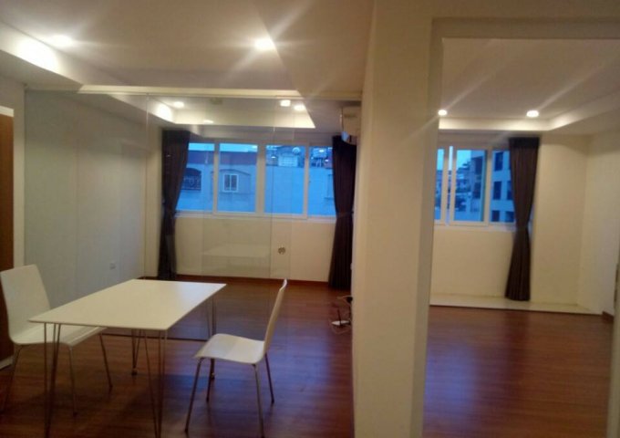 Cho thuê chung cư mini 2 phòng ngủ ở 23 Đông Các