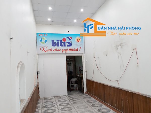 Cho thuê nhà mặt đường số 227 đường Lạch Tray, quận Ngô Quyền, Hải Phòng