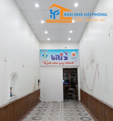 Cho thuê nhà mặt đường số 227 đường Lạch Tray, quận Ngô Quyền, Hải Phòng