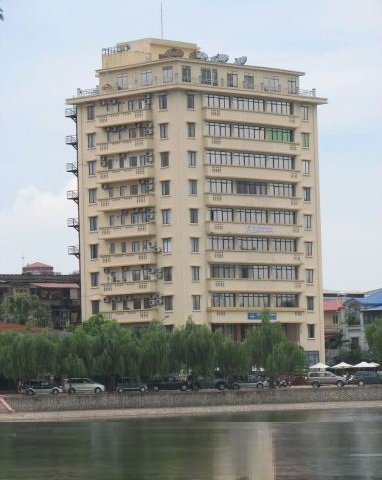 Cho thuê văn phòng Lake View Building - D10 Giảng Võ 70 m2 giá 250 nghìn/m2