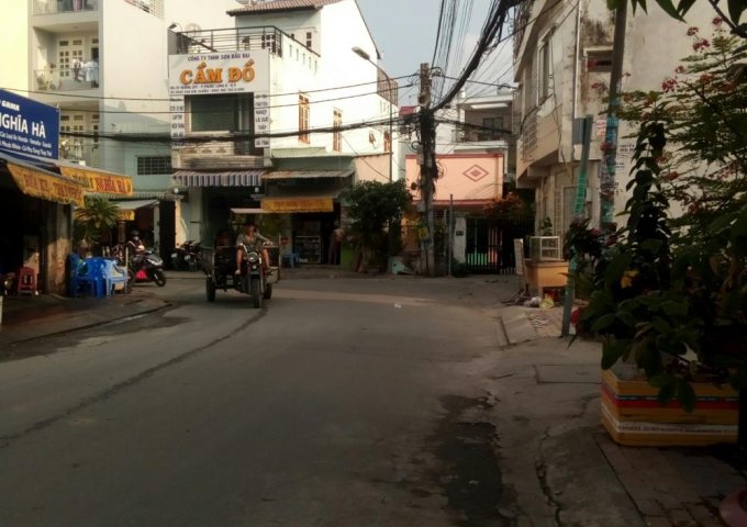 Bán gấp đất mặt tiền đường 297, Phước Long B, quận 9 giá 6.2 tỷ 