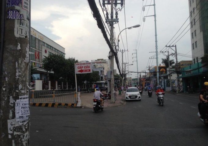 Cần bán nhà MT 614 Âu Cơ đối diện bệnh viện Tân Phú, quận Tân Bình, vị trí đắc địa quận Tân Bình