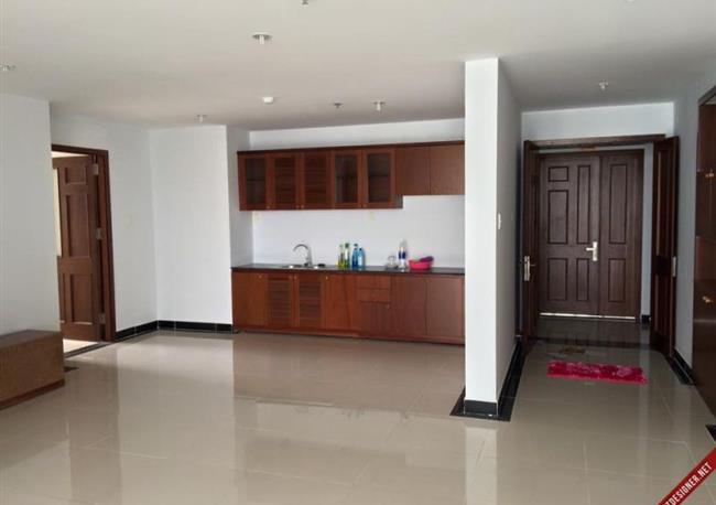 Bán căn hộ Giai Việt 3PN 150m2, nhà trống, 3 tỷ