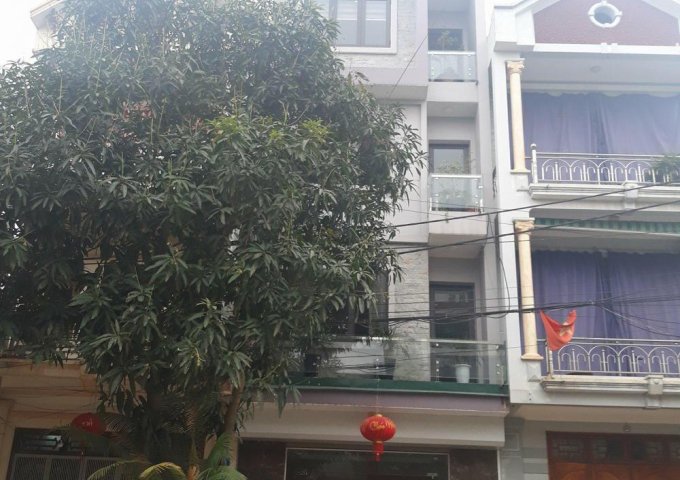 Bán nhà riêng tại Đường 17/8, Tuyên Quang,  Tuyên Quang diện tích 100m2  giá 4,5 Tỷ