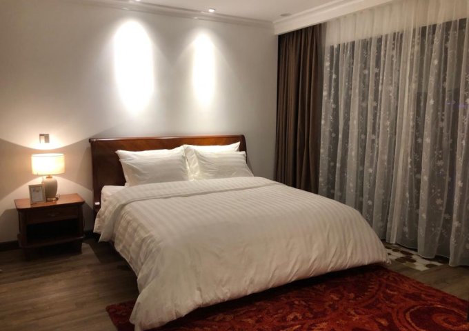 Cho thuê căn hộ C7 - Giảng Võ đối diện khách sạn Hà Nội, 80m2, 3PN đủ đồ giá 13 triệu/th