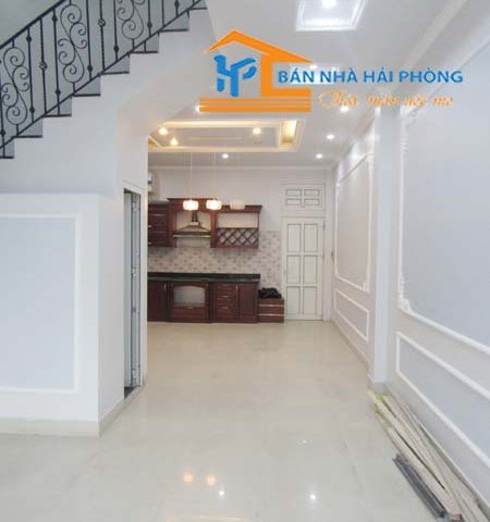 Cho thuê nhà số 8/161 Hoàng Thế Thiện, Đông Hải 1, Hải An, Hải Phòng