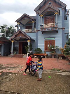 Cần bán nhà nhà xây kiểu biệt thự ở Thôn Qúy Thịnh - Qúy Sơn - Lục Ngạn - Bắc Giang