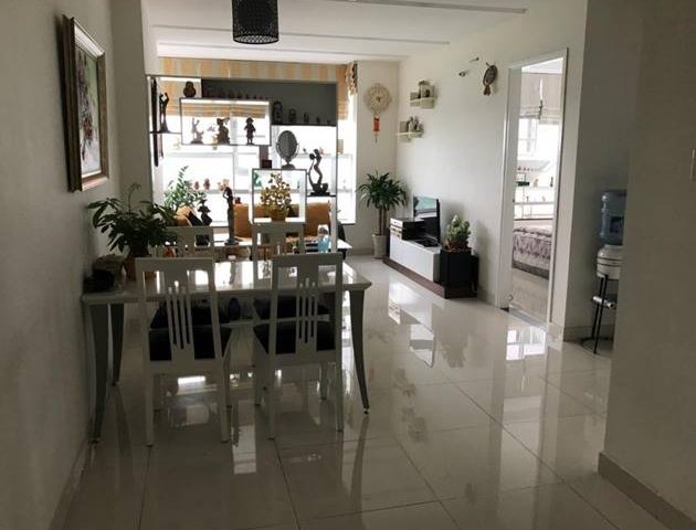 Cần bán gấp căn hộ 10A Trần Nhật Duật, Quận 1, DT  62m2