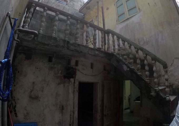 Bán nhà cấp 4, mặt ngõ 178 phố Chợ Khâm Thiên, DT 54m2, giá 3,1 tỷ có bớt