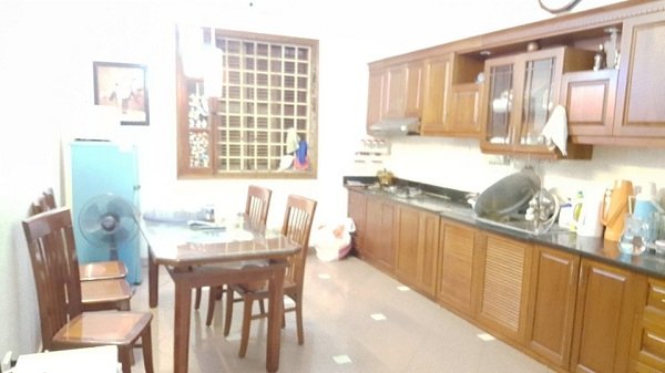 Bán căn hộ thông tầng chung cư A1, nhà máy xe lửa Gia Lâm, P. Ngọc Lâm, Long Biên