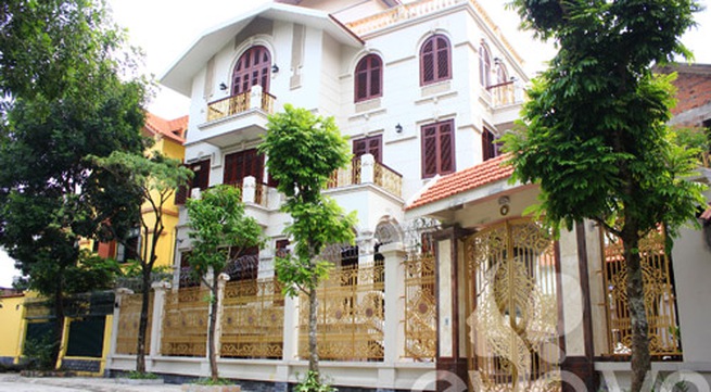 Bán gấp biệt thự BT4 khu đô thị Pháp Vân giá rẻ 276m2