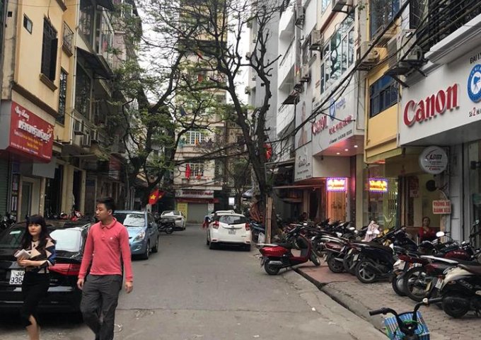 Bán nhà mặt phố Hồ Giám, Tôn Đức Thắng, nhà 5 tầng, đang cho thuê 30tr/tháng, giá 8.2 tỷ