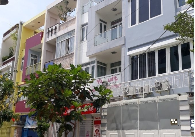 Bán nhà hẻm 515 đường Lê Văn Lương, Phường Tân Phong, Quận 7