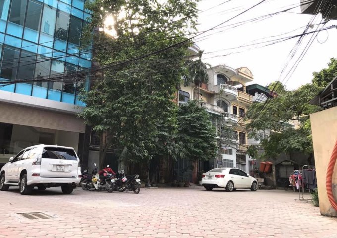 Hot kinh doanh ô tô tránh, 40m2, 5 tầng, Nguyễn Chí Thanh, chỉ hơn 6 tỷ