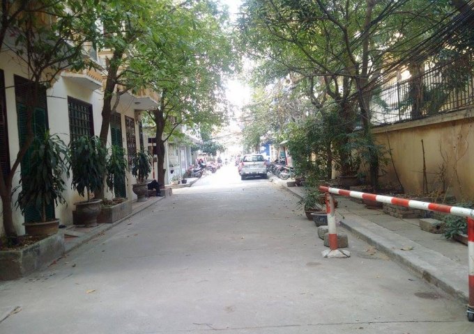 Bán nhà ngõ 55 Huỳnh Thúc Kháng, Láng Hạ, DT 50m2, 6 tầng, thang máy, ô tô vào nhà, giá 12.3 tỷ