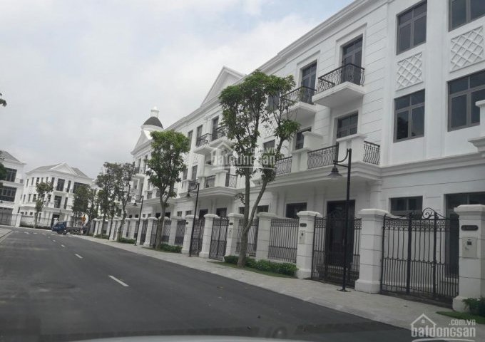 Bán lại căn liền kề hướng Đông Nam, dãy Nguyệt Quế 20, DT 96m2, giá 8,5 tỷ, 0947316962