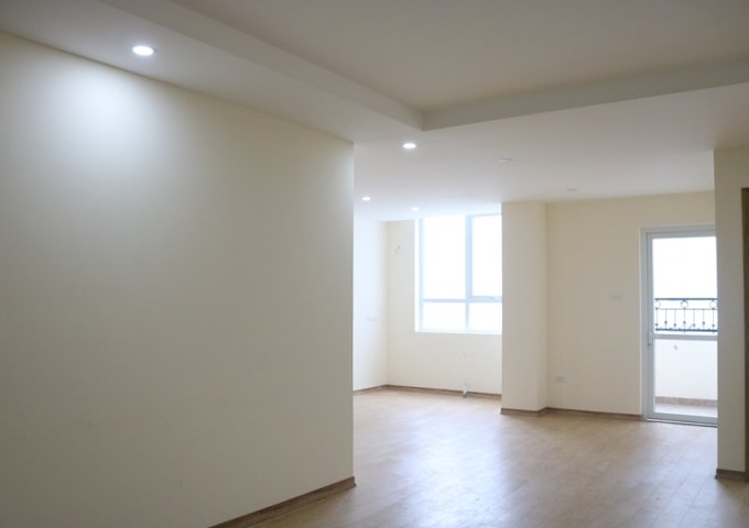 Bán căn hộ chung cư Athena Xuân Phương, dt 69m2, 2 PN, 2WC, giá bán 17,5tr/m2, ở ngay