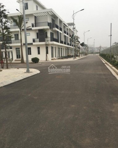 Bán biệt thự liền kề cán bộ chiến sĩ công an giáp nhà văn hóa quận bắc từ liêm DT : 73 m2 giá 4,7 tỷ