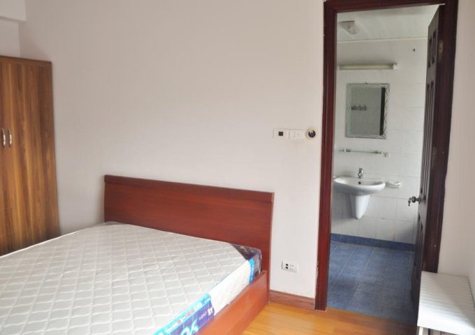 Bán căn hộ tầng 2 chung cư CT6 Mỹ Đình Sông Đà, Hà Nội, 105m2 - 29,5 triệu/m2