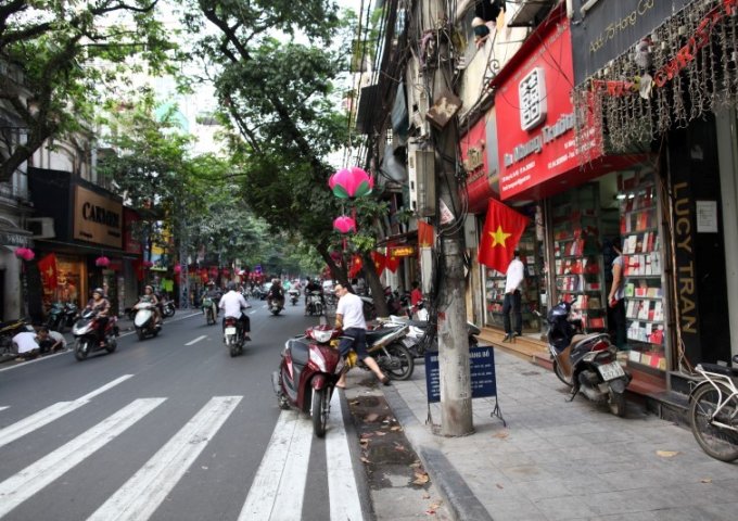 Cho thuê nhà mặt tiền Đội cấn