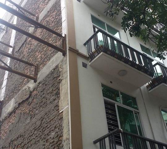 Bán nhà 5 tầng, mặt tiền khủng 7m, phố Nguyễn Văn Cừ, Q. Long Biên, Hà Nội