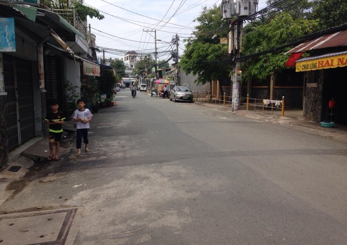 Bán nhà 2MT đường Đoàn Giỏi P.Sơn Kỳ Q.Tân Phú