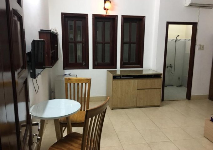 Cho thuê phòng riêng full nội thất đường Phạm Hùng, 35m2 WC riêng, Giá 5tr/Tháng.